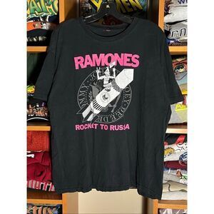 Y2K Ramones Rocket To Russia Goth Punk Band Tee